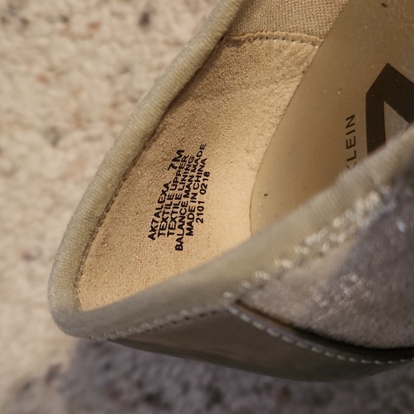 Anne Klein Sport Womens Flats Sz 7 - Picture 9 of 9